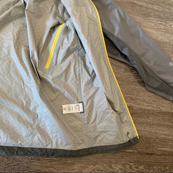 Patagonia Men’s Gray Windbreaker Light Jacket XXL - Picture 11 of 13
